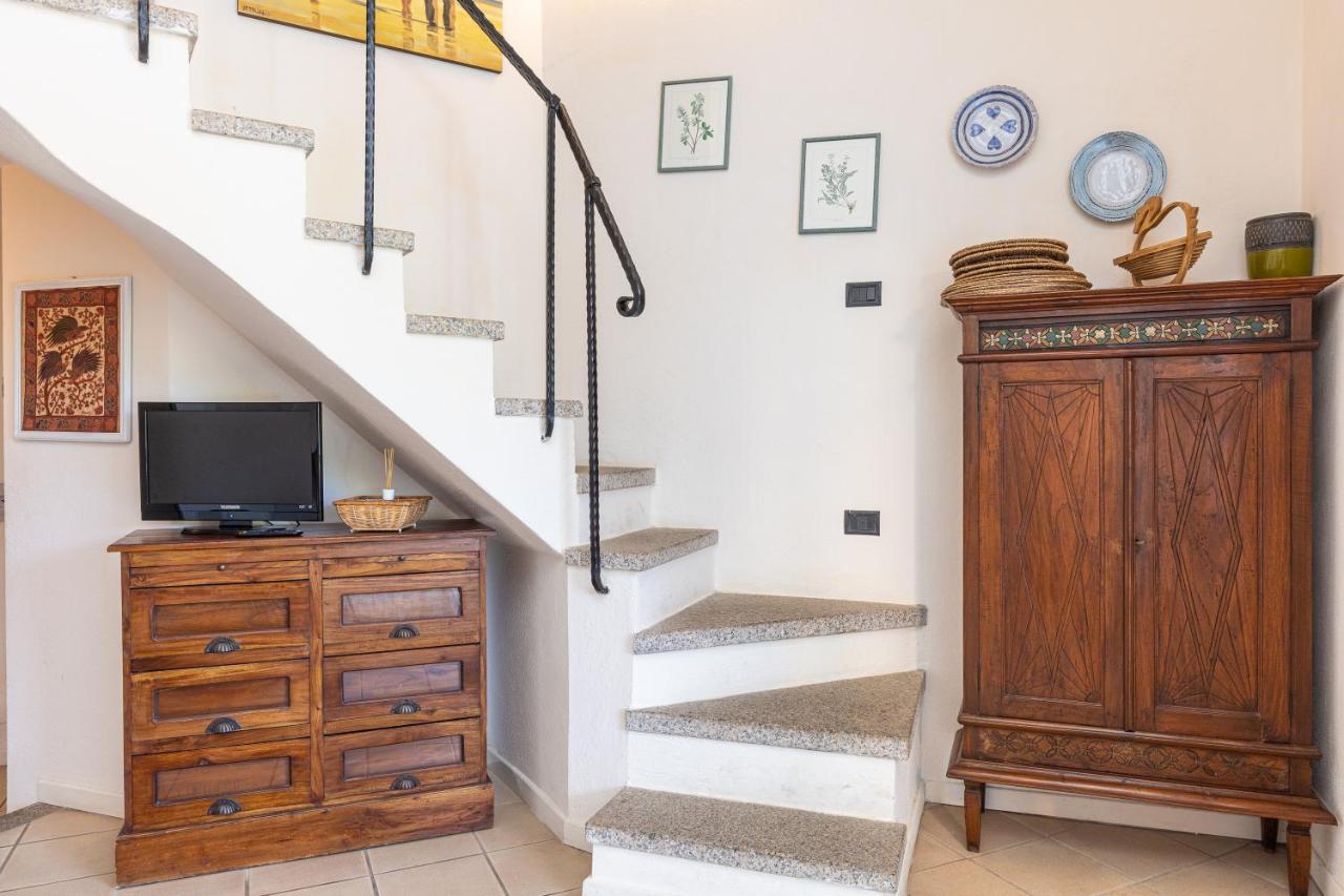 Casa Vacanze Baia Del Faro パラーウ エクステリア 写真
