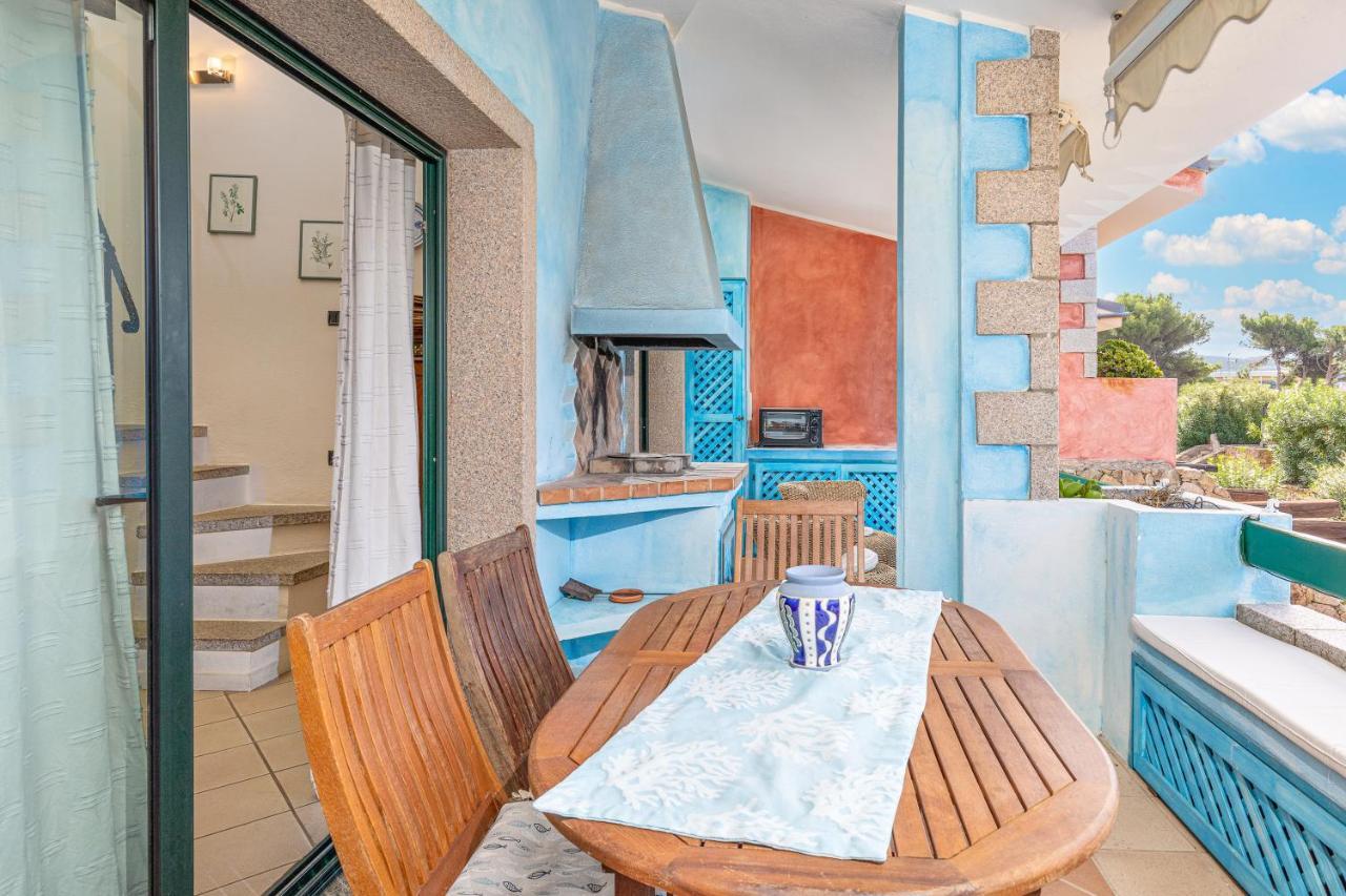 Casa Vacanze Baia Del Faro パラーウ エクステリア 写真