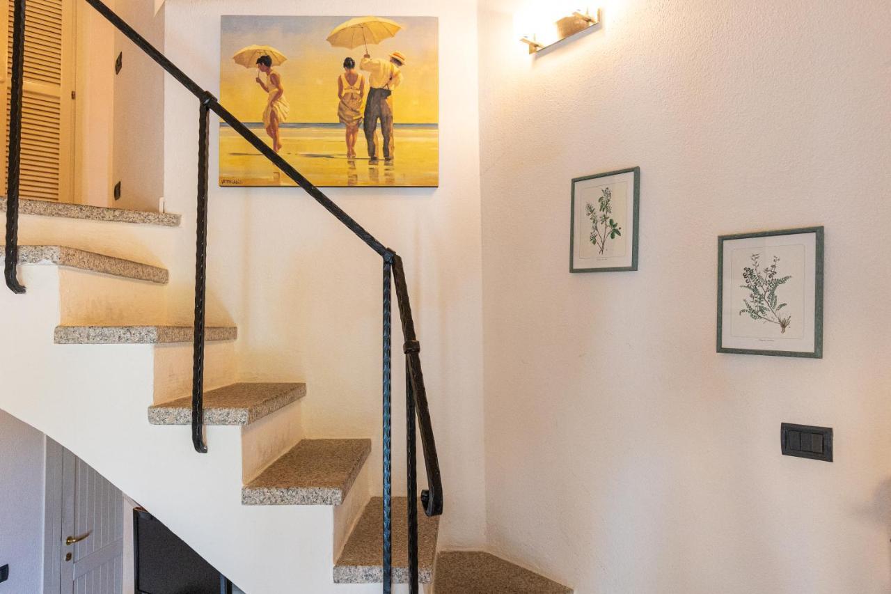Casa Vacanze Baia Del Faro パラーウ エクステリア 写真
