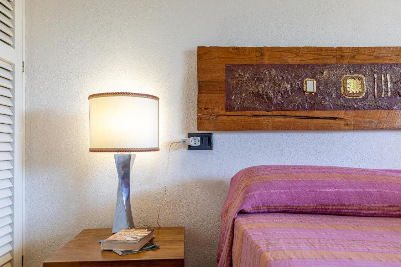 Casa Vacanze Baia Del Faro パラーウ エクステリア 写真